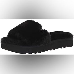 KOOLABURRA by UGG black platform slippers